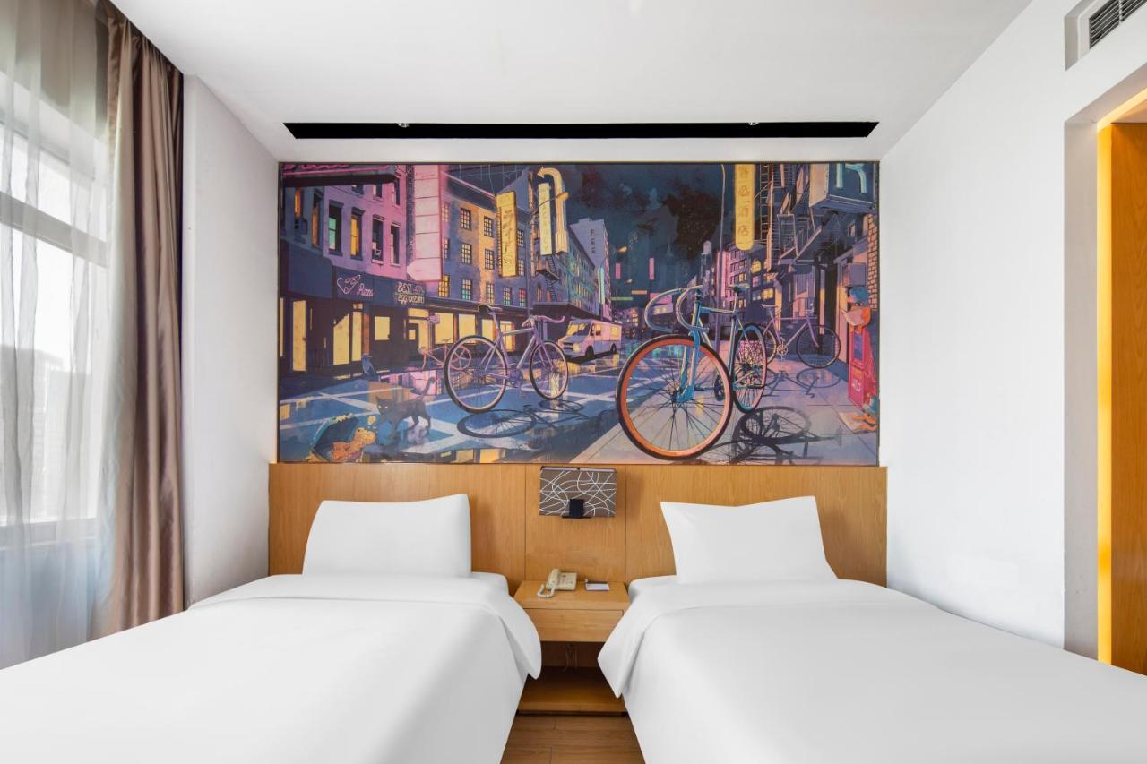 Minimax Hotel Shanghai Szungcsiang Kültér fotó